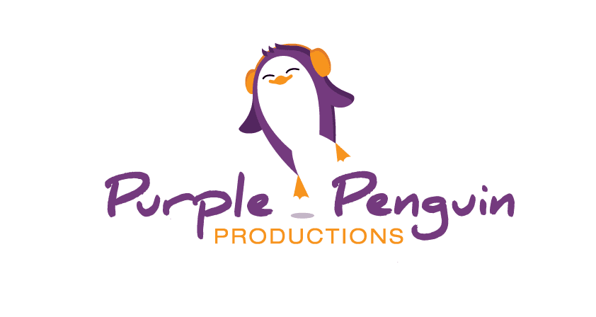Design de logo repr&eacute;sentant un pingouin violet portant un casque orange